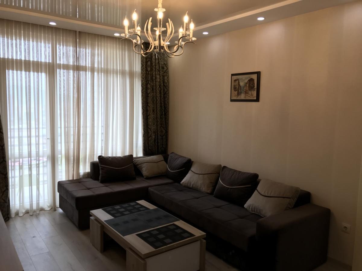 Apartment Lux With 3 Rooms Batumi Exterior photo